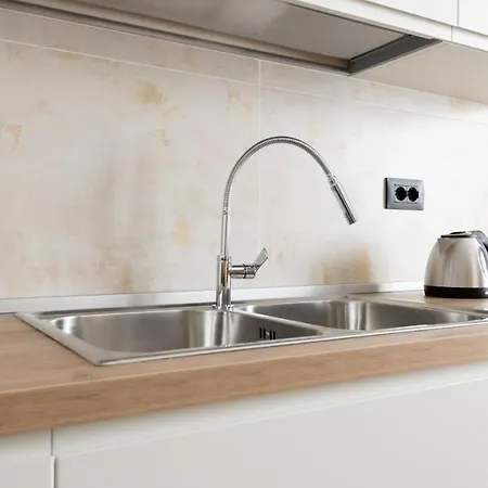 Roma 87 Apartman *