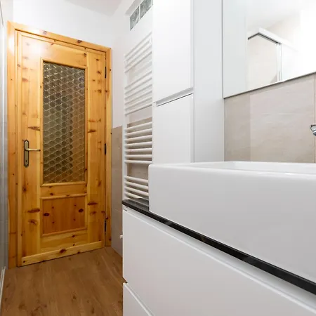 Roma 87 Apartman Bormio